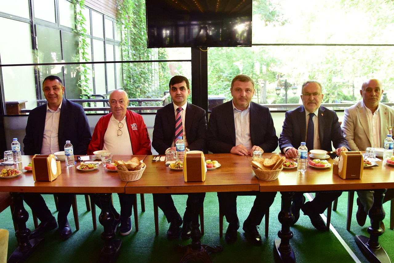 BAŞKANIMIZ 253 15 TEMMUZ ŞEHİDİMİZİ RAHMET VE MİNNETLE YAD ETTİ
