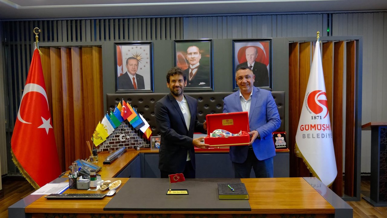 BAŞKANIMIZ, TURİZM BAKAN YARDIMCIMIZ SAYIN DR. BATUHAN MUMCU’YU AĞIRLADI
