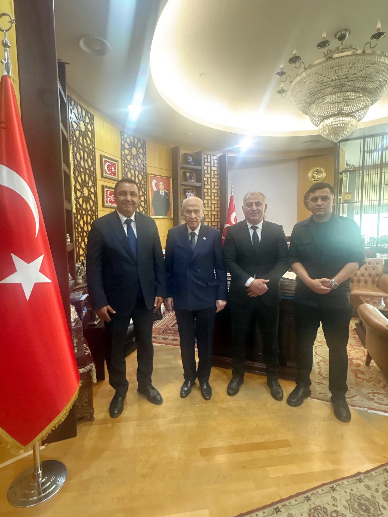 BAŞKANIMIZ, BİLGE LİDERİMİZ, MHP GENEL BAŞKANIMIZ SAYIN DR. DEVLET BAHÇELİ’Yİ ZİYARET ETTİ