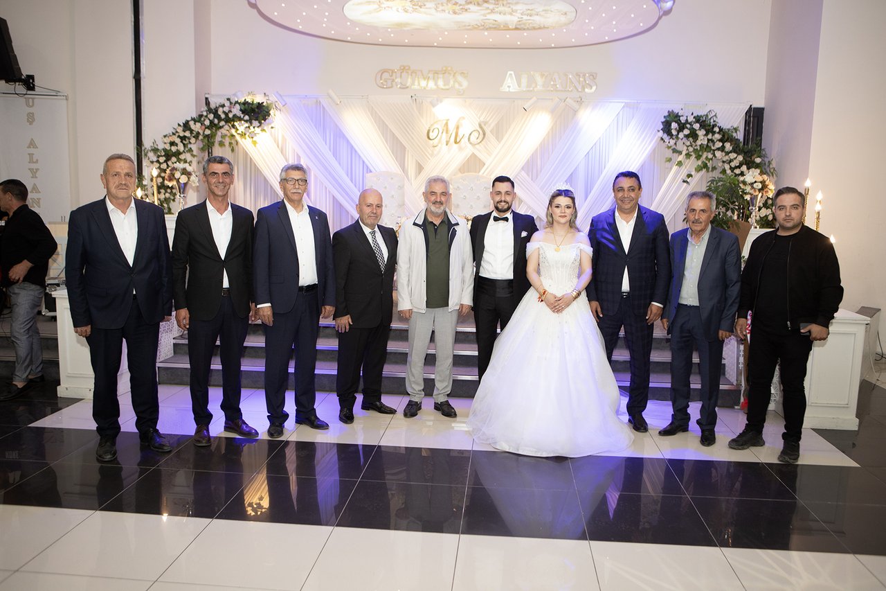 BAŞKANIMIZ, DÜĞÜN VE KINA TÖRENLERİNE KATILDI