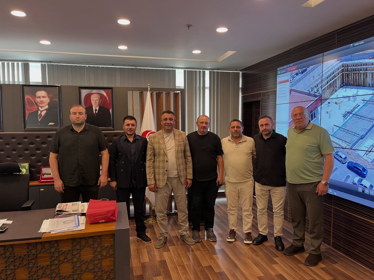 BAŞKANIMIZ, MİSAFİR AĞIRLADI, ÇALIŞMA SAHASINDA İNCELEMA YAPTI, İŞYERİ AÇILIŞINA KATILDI