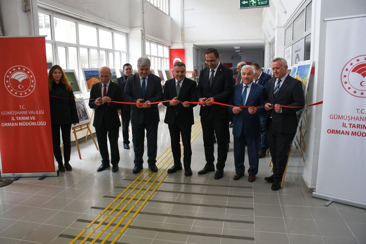 BAŞKAN VEKİLİMİZ RECEP GÖK 15.TARIM, ORMAN VE İNSAN FOTOĞRAF SERGİSİNİN AÇILIŞINA KATILDI