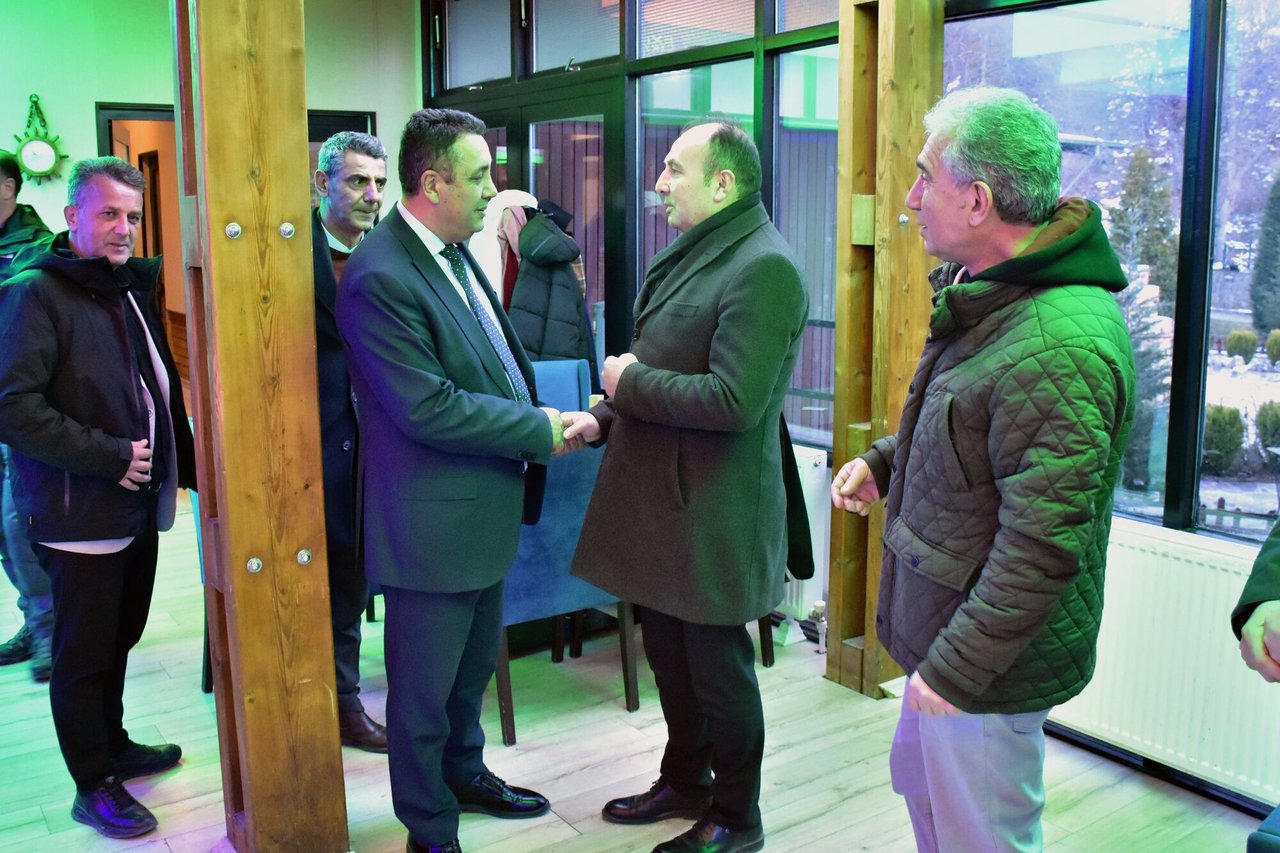 BAŞKANIMIZ SPOR CAMİAMIZLA İFTAR SOFRASINDA BİR ARAYA GELDİ