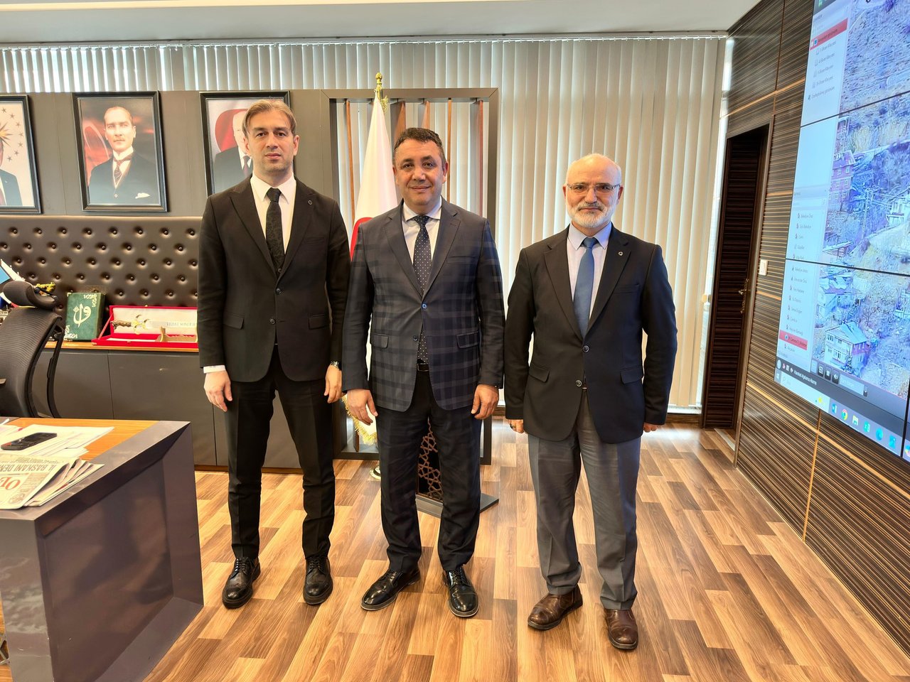 BAŞKANIMIZ, MİSAFİR KABUL ETTİ, CENAZE TÖRENİNE KATILDI