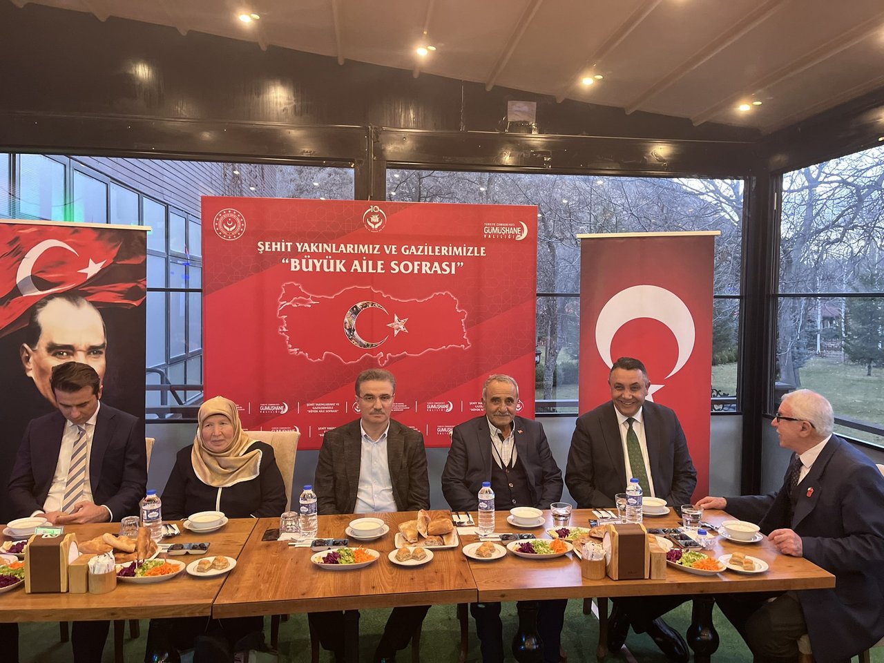 BAŞKANIMIZ, RAMAZAN AYININ İLK GÜNÜNDE “BÜYÜK AİLE SOFRALARI” İFTAR PROGRAMINA KATILDI