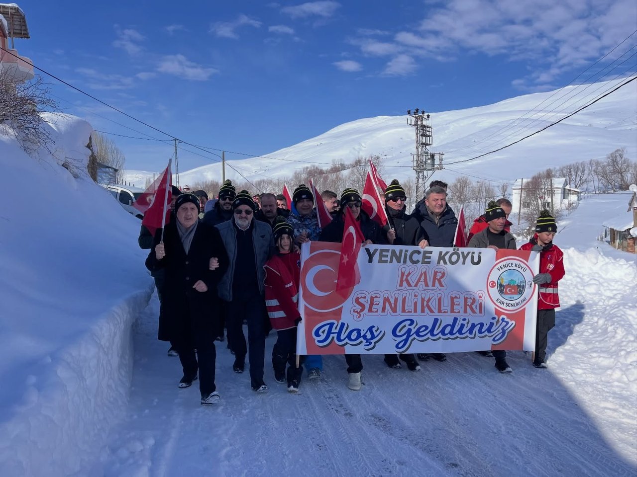 BAŞKANIMIZ, 33. YENİCE KÖYÜ KARDA VOLEYBOL ŞENLİKLERİNE KATILDI, TEKKE BELEDİYESİ ZİYARET ETTİ