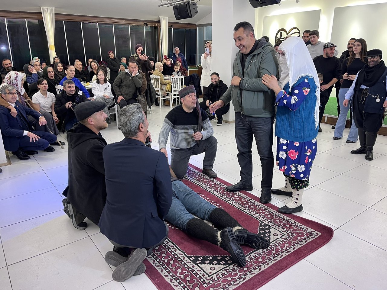 BAŞKANIMIZ, GALANDAR PROGRAMI’NA KATILDI, ARTABEL DOĞA VE DAĞCILIK KULÜBÜ’NÜ ZİYARET ETTİ