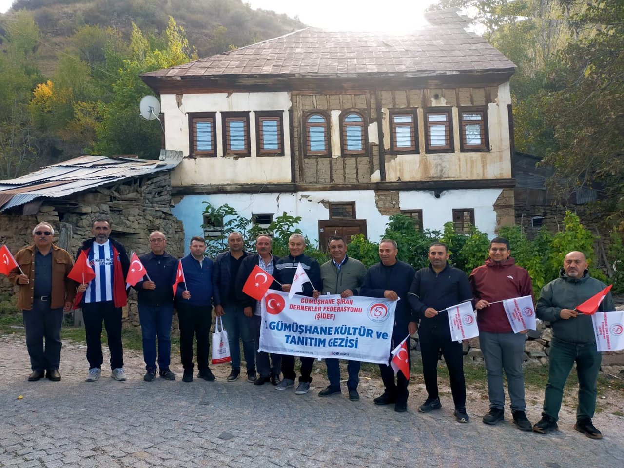 BAŞKANIMIZ, ŞİDEF BAŞKANI YASER SARI VE  ÜYELERİYLE SÜLEYMANİYE MAHALLEMİZİ ZİYARET ETTİ