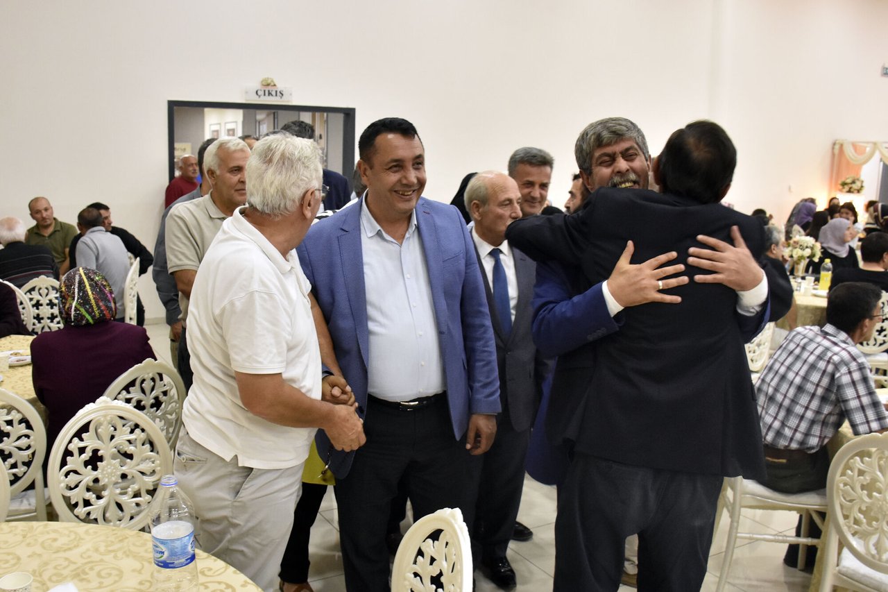 BAŞKANIMIZ, SEMA NUR KARABULUT VE ABDURRAHİM PİRİ’NİN DÜĞÜN MERASİMLERİNE KATILDI