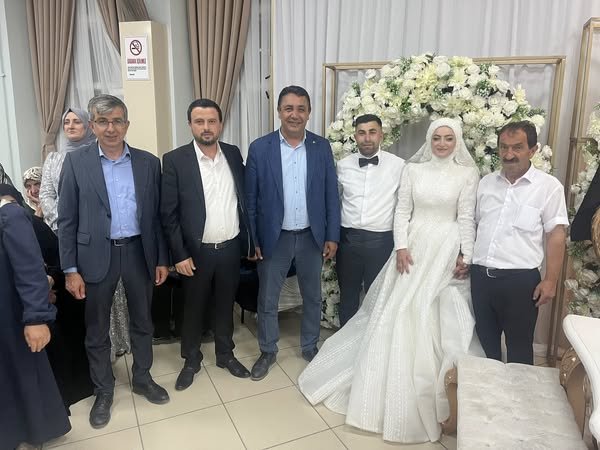 BAŞKANIMIZ, DÜĞÜN TÖRENİNE KATILDI, TAZİYE ZİYARETİNDE BULUNDU