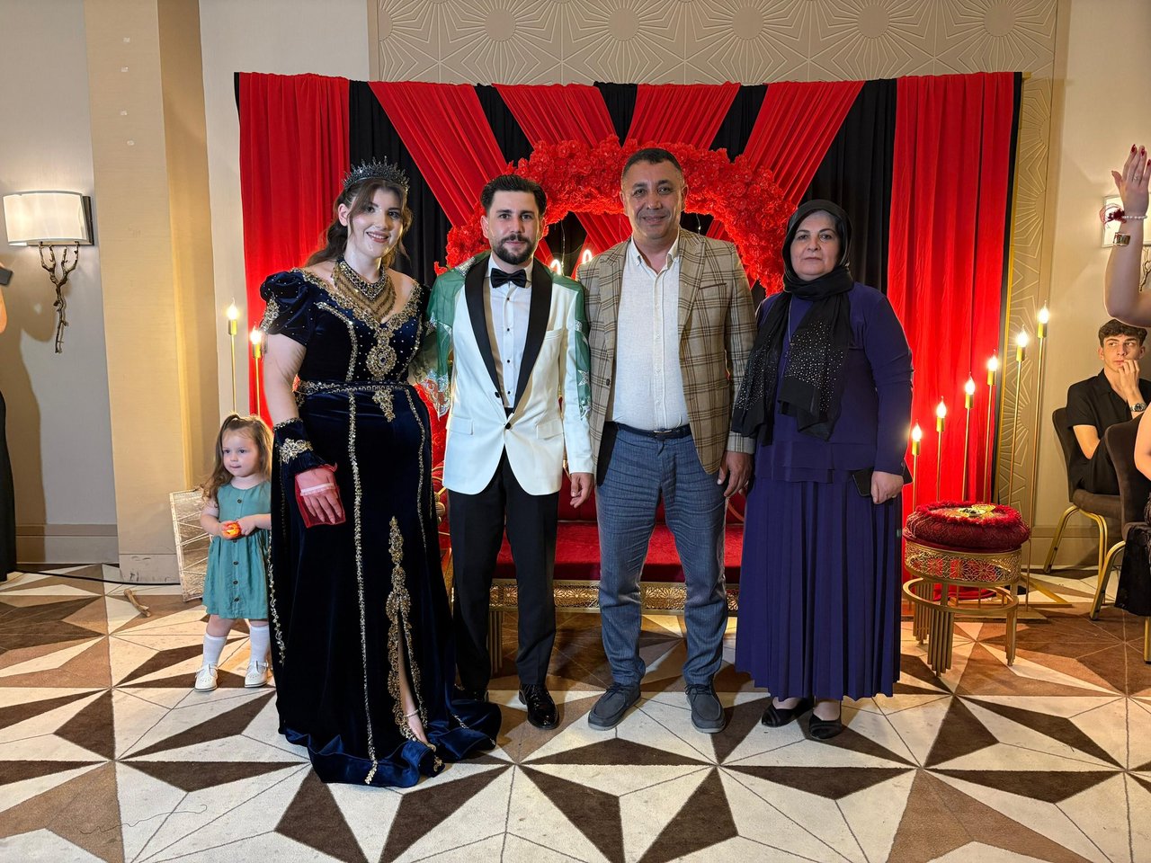 Başlıksız Galeri