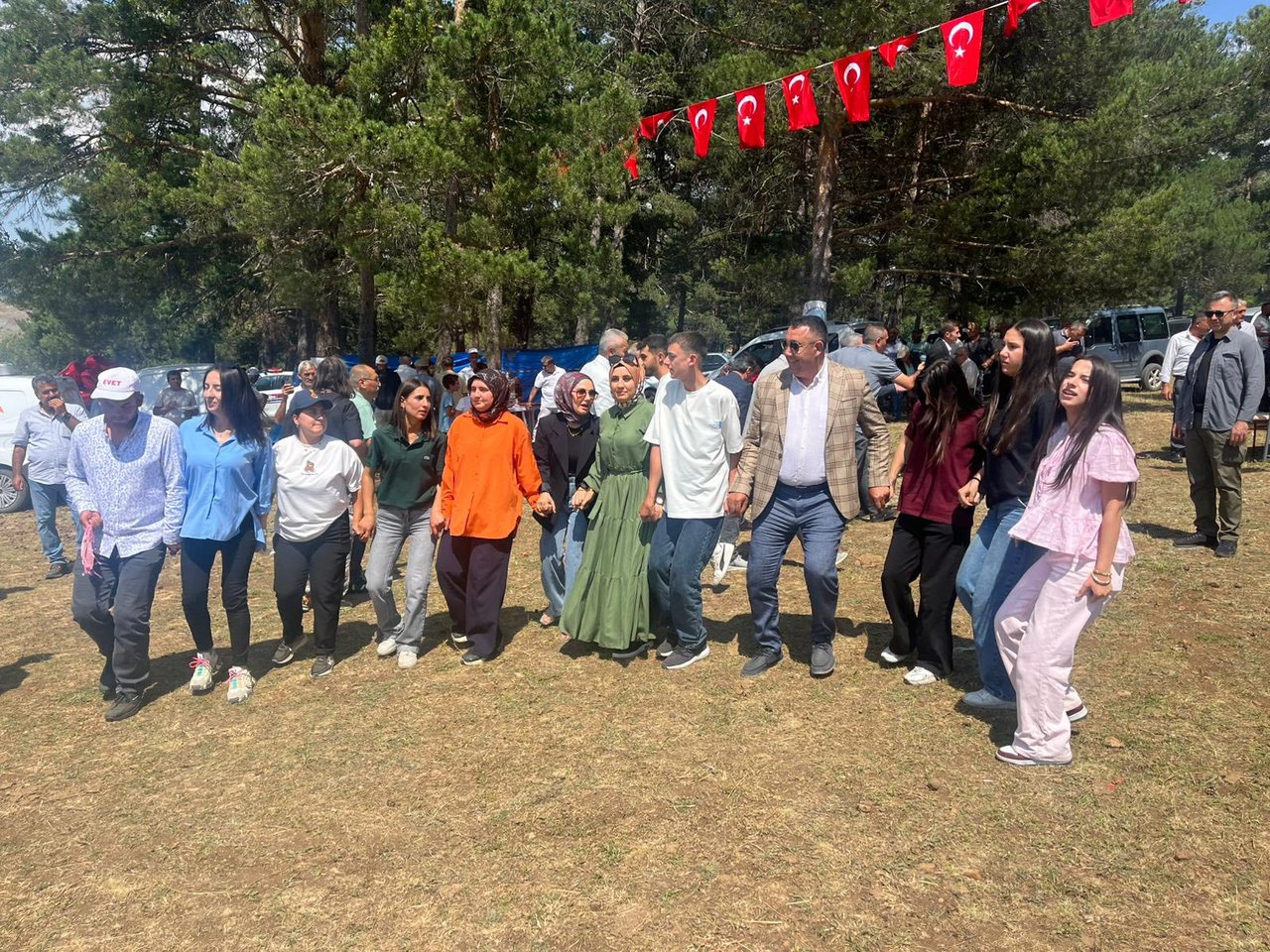 BAŞKANIMIZ, ŞİRAN YEŞİLBÜK BELDEMİZDE DÜZENLENEN 29. GELENEKSEL YAYLA ŞENLİĞİNE KATILDI