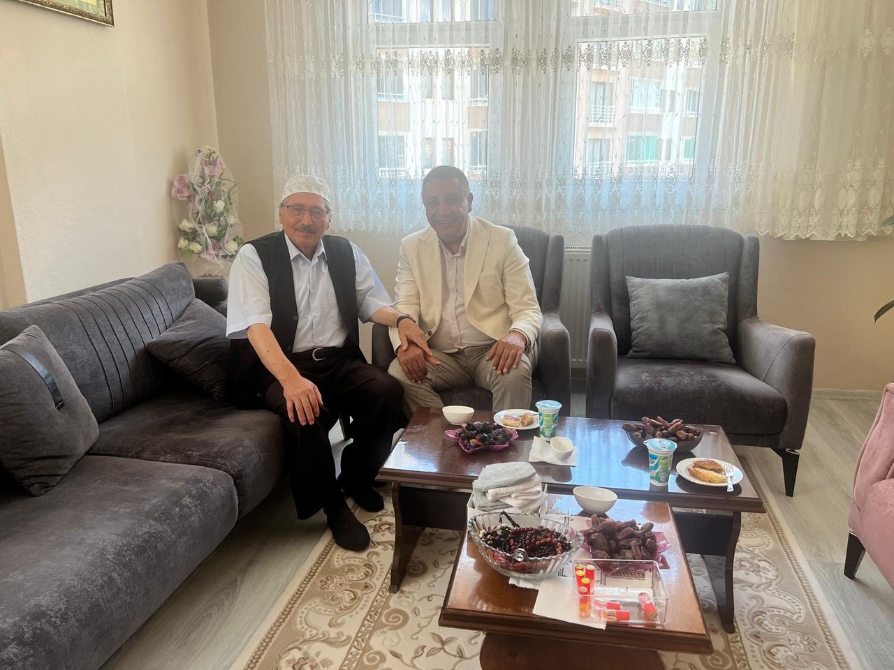 BAŞKANIMIZ, HACI ZİYARETİNDE BULUNDU, NİKAH KIYDI