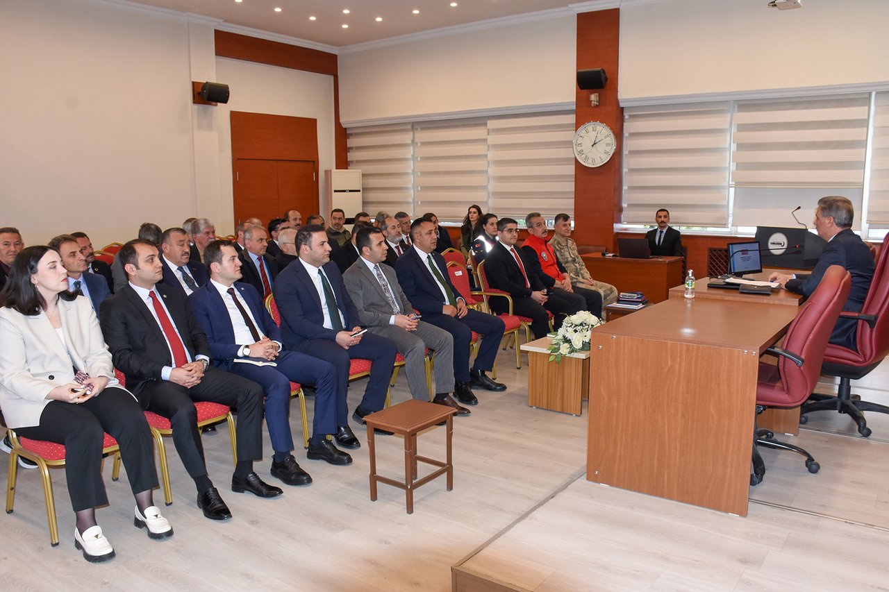 BAŞKANIMIZ, İL HAYVANLARI KORUMA KURULU TOPLANTISI’NA KATILDI