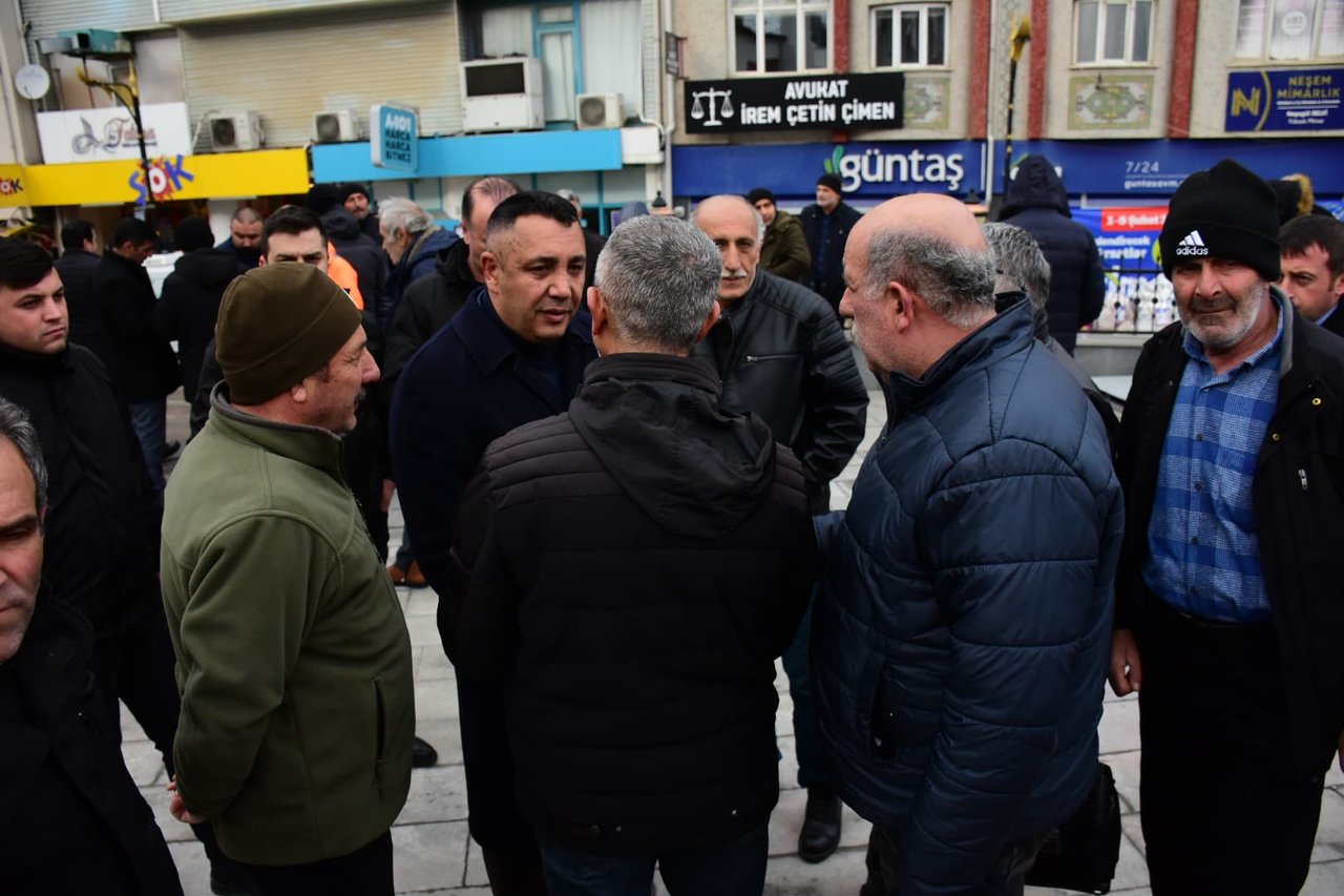 BAŞKANIMIZ, ZEKERİYA ÖZTÜRK VE GÜLÜMSER ÇİFTÇİ'Yİ EBEDİYETE UĞURLADI