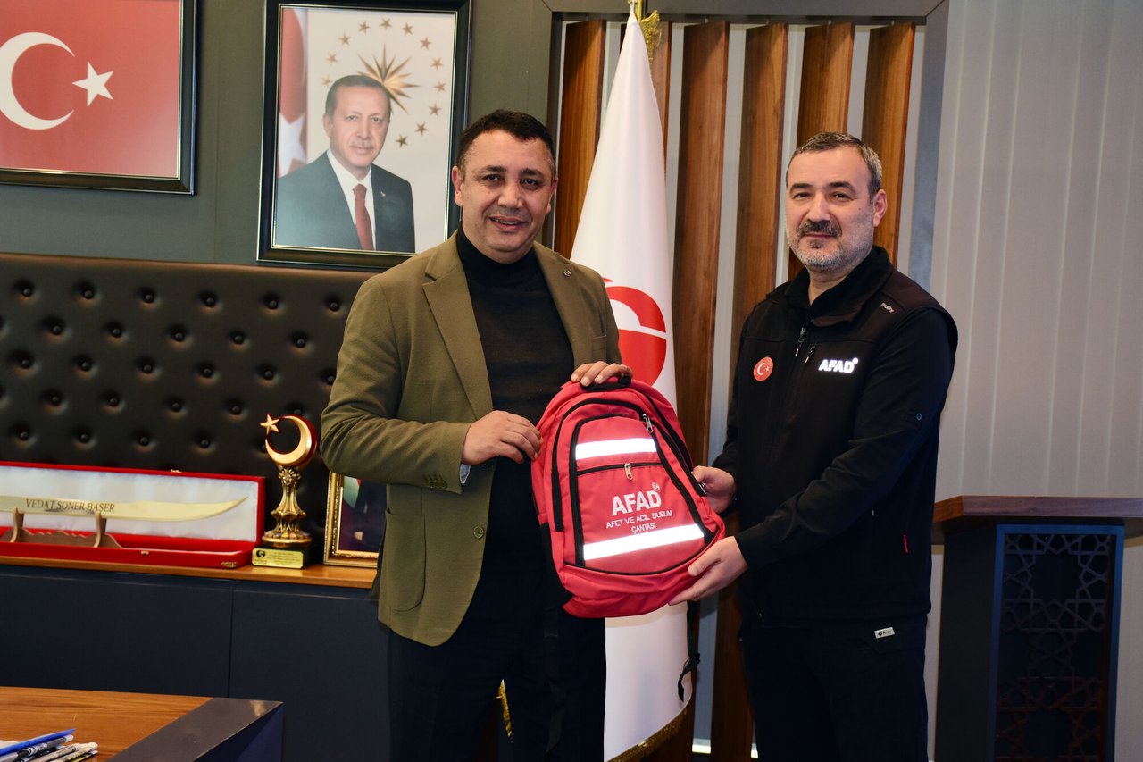 AFAD GÜMÜŞHANE İL MÜDÜRÜ HAYATİ KAYA’DAN BAŞKANIMIZA ZİYARET