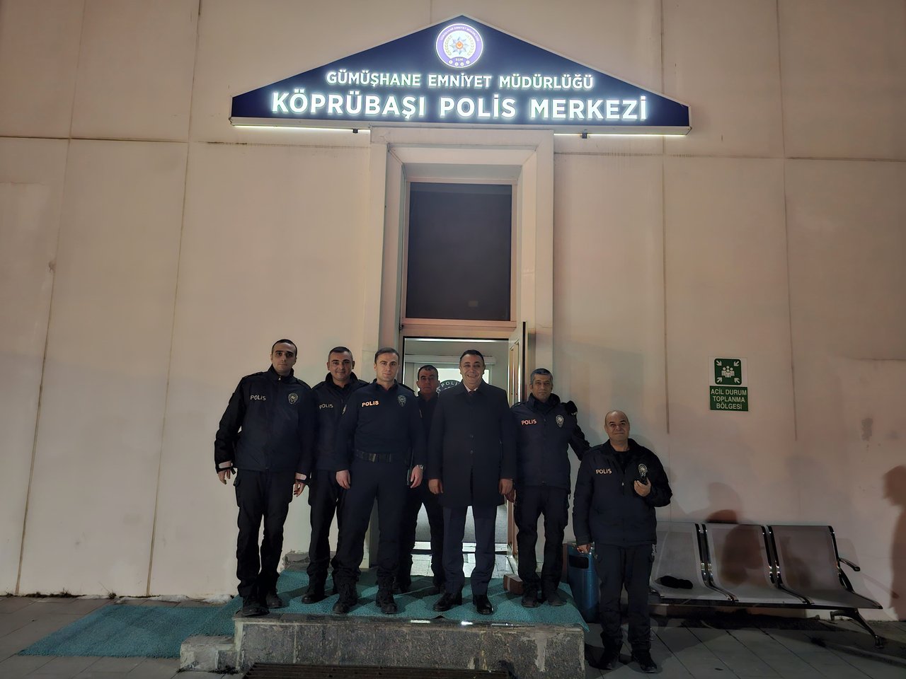 BAŞKANIMIZ, KÖPRÜBAŞI POLİS MERKEZİNİ ZİYARET EDEREK POLİSLERİMİZLE HASBİHAL ETTİ