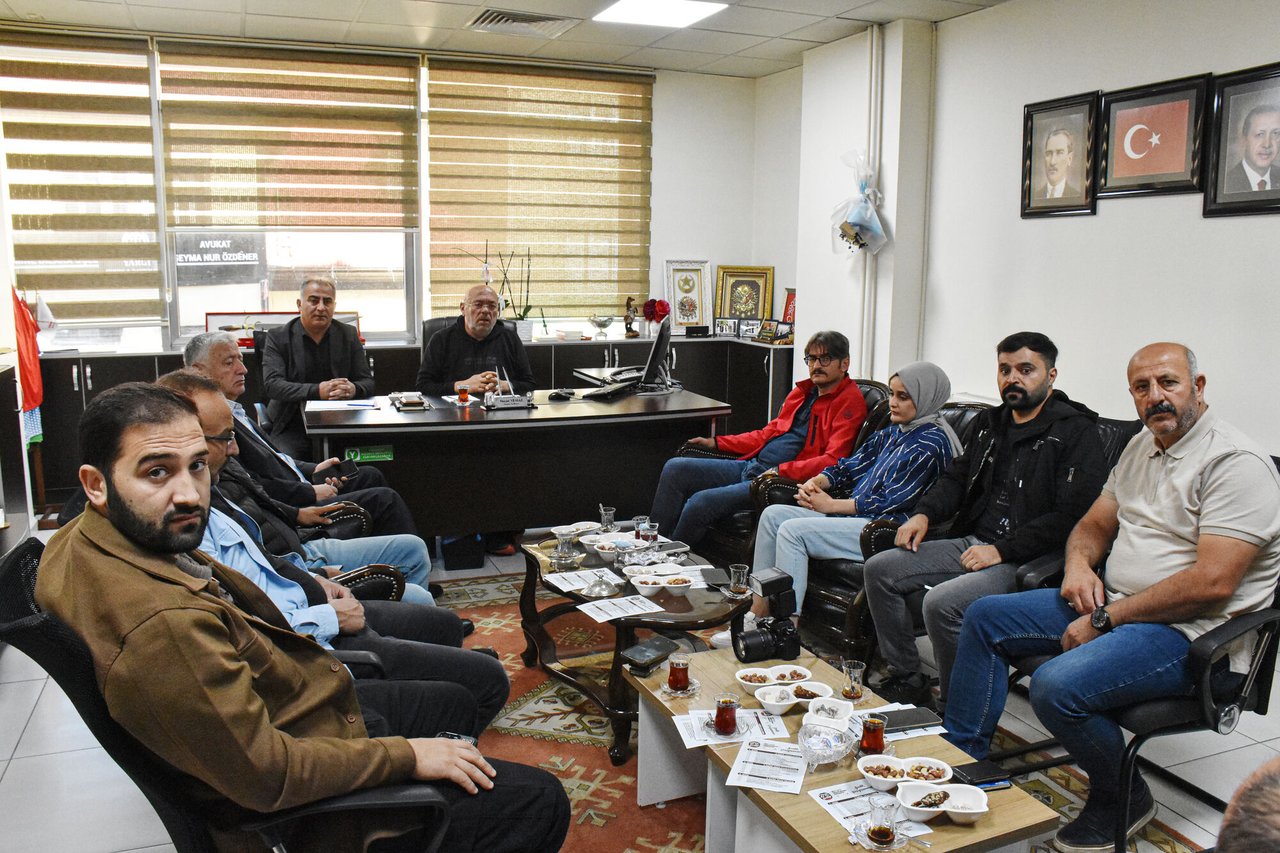 BELEDİYE BAŞKAN YARDIMCIMIZ NECATİ YILMAZ BASIN MENSUPLARIMIZLA BİR TOPLANTI GERÇEKLEŞTİRDİ