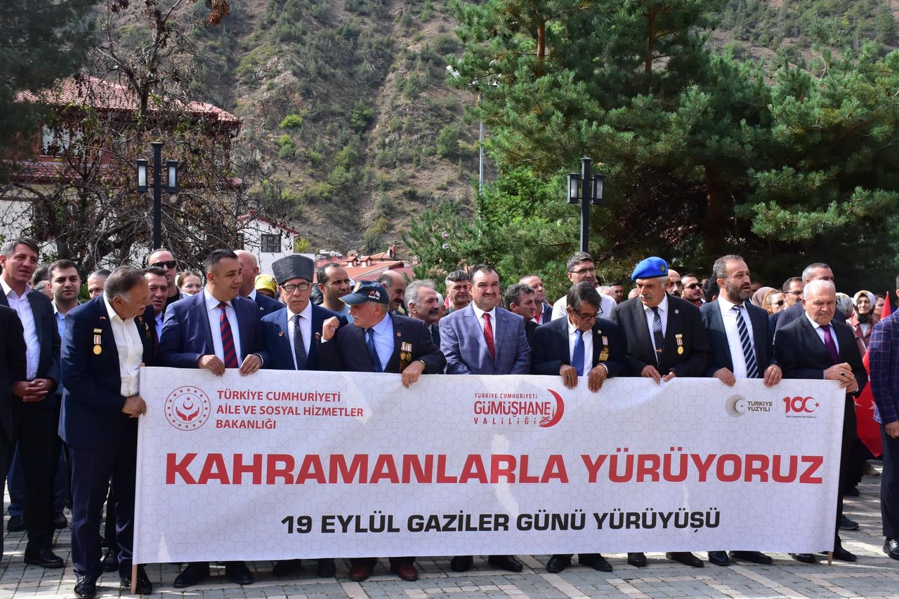 BAŞKANIMIZ, 19 EYLÜL GAZİLER GÜNÜ KUTLAMA PROGRAMLARINA KATILDI