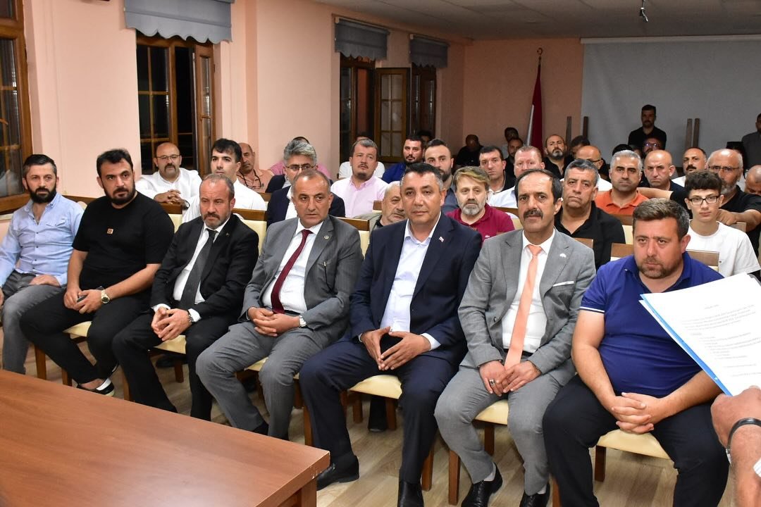 BAŞKANIMIZ, GÜMÜŞHANESPOR OLAĞANÜSTÜ KONGRESİNE KATILDI