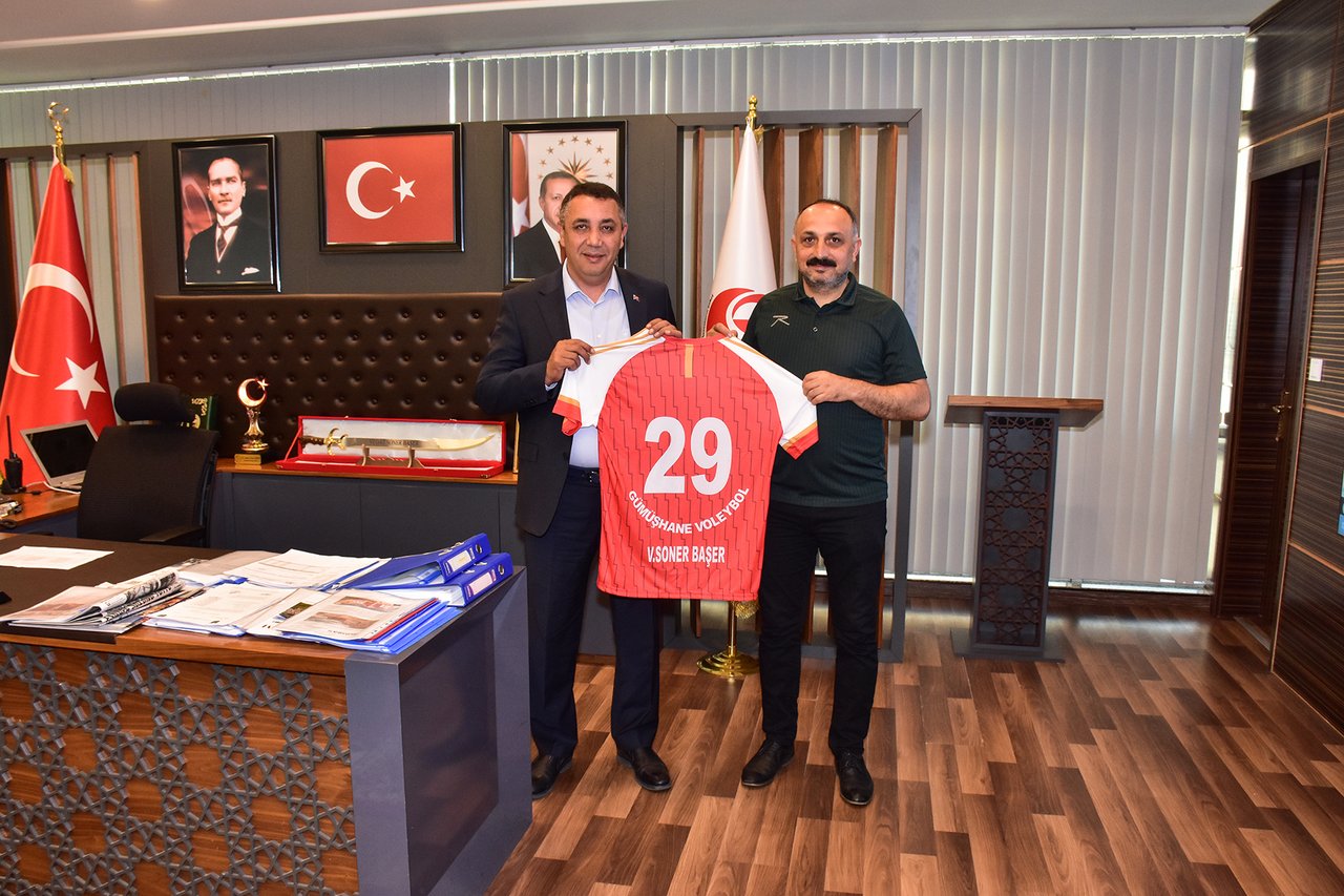 GÜMÜŞHANE VOLEYBOL SPOR KULÜBÜNDEN BAŞKANIMIZA ZİYARET