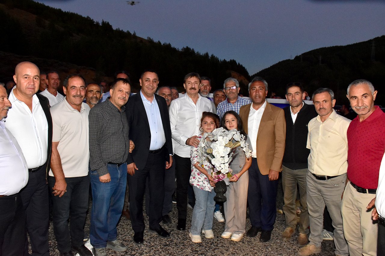 BAŞKANIMIZ, BAHÇELİEVLER BELEDİYE BAŞKANI DR. HAKAN BAHADIR İLE BİRLİKTE KÖSE İLÇEMİZİ ZİYARET ETTİ
