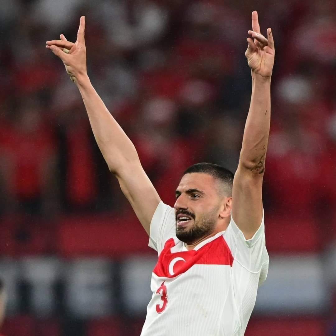 BAŞKANIMIZ'DAN A MİLLİ FUTBOL TAKIMI'NA TEBRİK