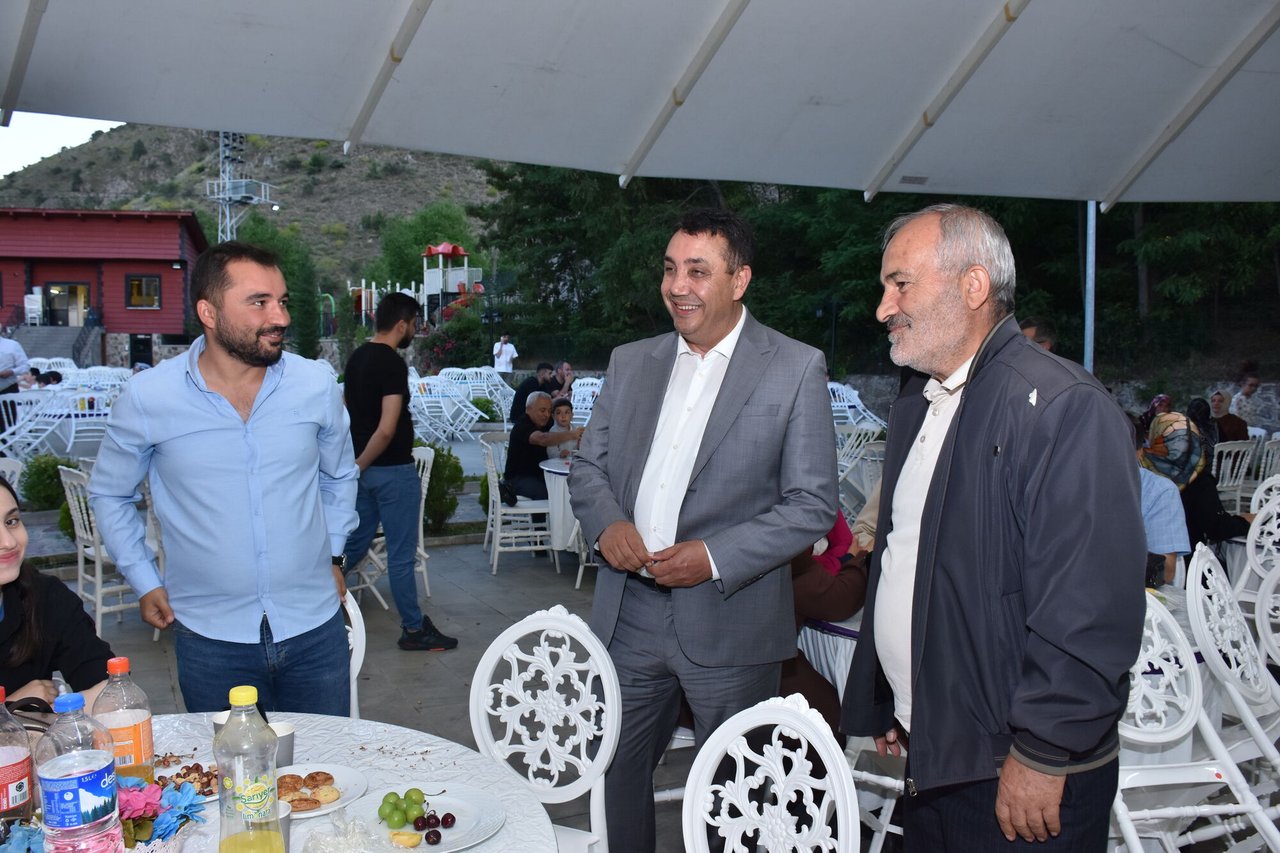 BAŞKANIMIZ, NİKAH KIYDI, KINA TÖRENLERİNE KATILDI