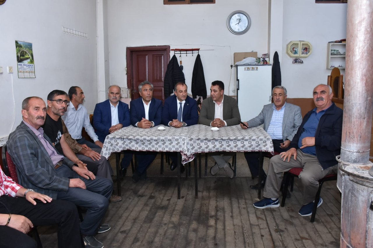 BAŞKANIMIZ, TÜRKİYE-GÜRCİSTAN FUTBOL KARŞILAŞMASINI TAKİP ETTİ