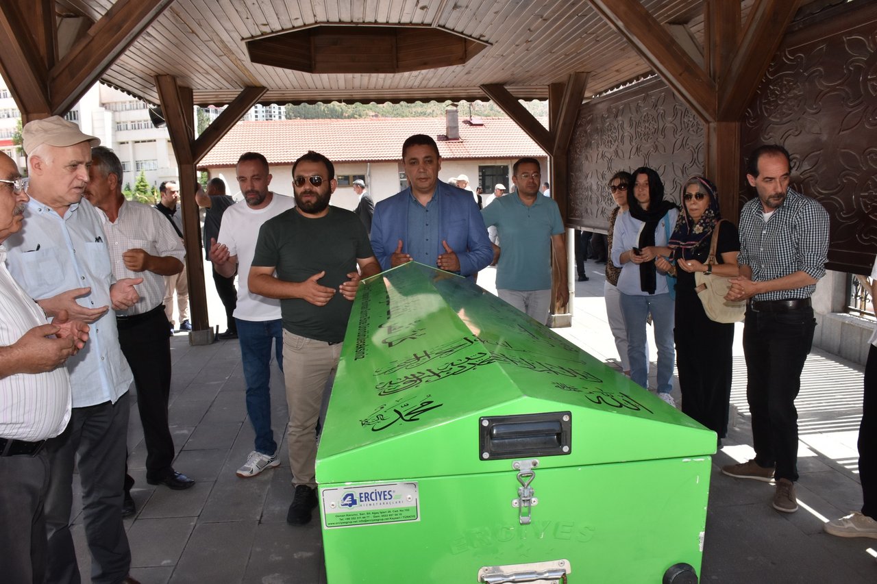 BAŞKANIMIZ YETER BAŞER’İN CENAZE TÖRENİ’NE KATILDI
