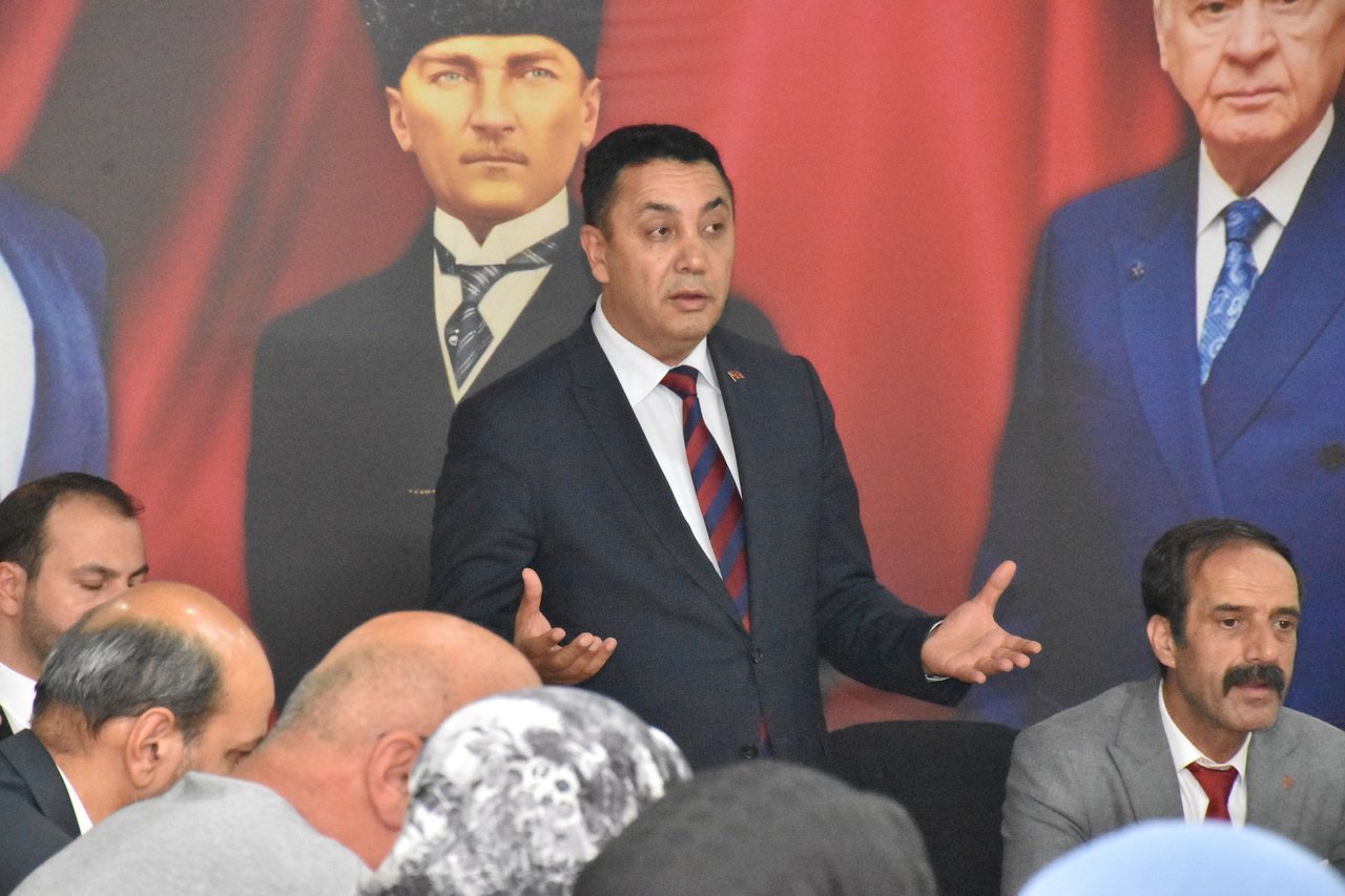 BAŞKANIMIZ, MHP GÜMÜŞHANE İL TEŞKİLAT TOPLANTISINA KATILDI