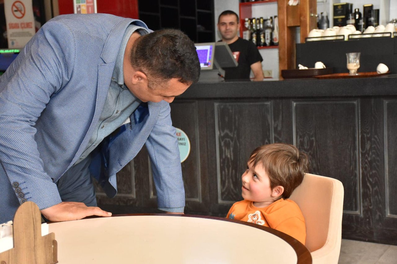 MHP GÜMÜŞHANE İL BAŞKANIMIZ SAYIN METE KAYA İLE BİRLİKTE VATANDAŞLARIMIZLA HASBİHAL ETTİK