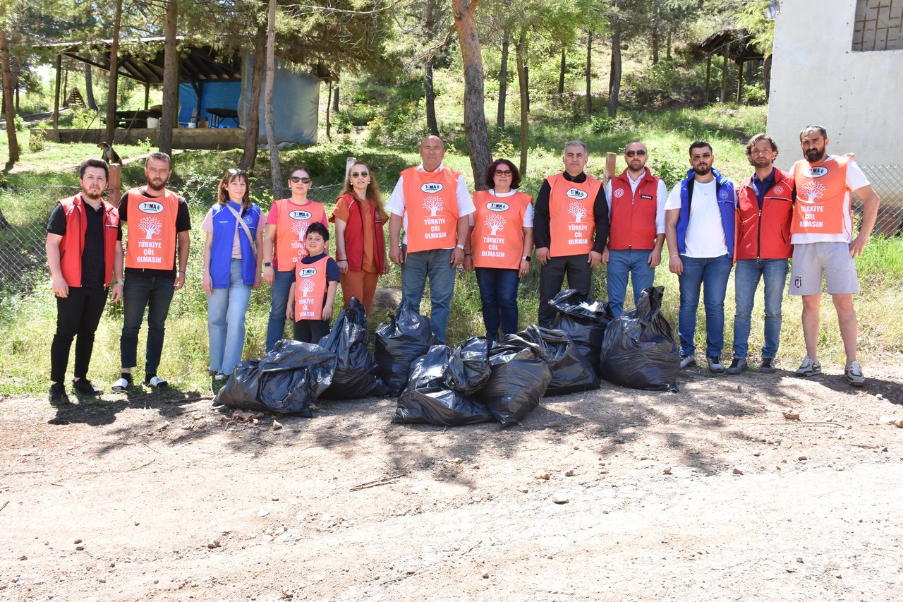 GÜMÜŞHANE'DE DÜNYA ÇEVRE GÜNÜ'NDE ANLAMLI ETKİNLİK