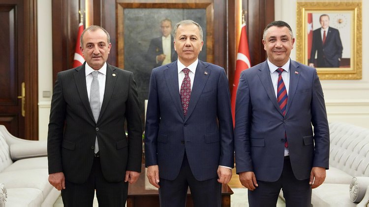 BAŞKANIMIZ, ANKARA’DA BAŞTA İÇİŞLERİ BAKANLIĞIMIZ OLMAK ÜZERE BİRÇOK KURUMA ZİYARET GERÇEKLEŞTİRDİK