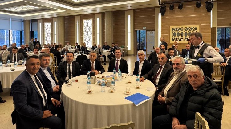 BAŞKANIMIZ, İSTANBUL’DA GÜSİAD “GÜMÜŞHANE 6. BÖLGE YATIRIM TEŞVİKLERİ” PROGRAMINA KATILDI