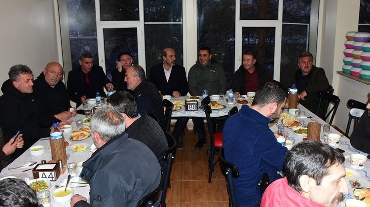 BAŞKANIMIZ, SANAYİ ESNAFIMIZLA AYNI SOFRADA BULUŞARAK İFTAR YAPTI
