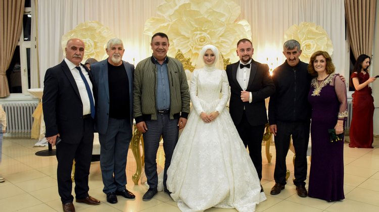 BAŞKANIMIZ, SİBEL DABAĞ VE İBRAHİM KARABULUT KARDEŞLERİMİZİN DÜĞÜN MERASİMLERİNE KATILDI