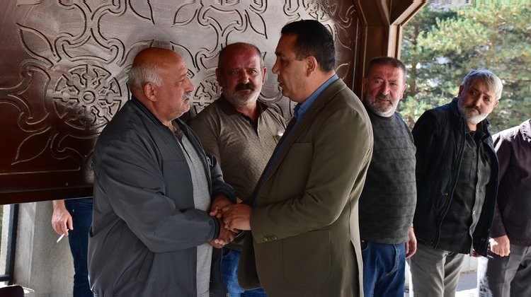 BAŞKANIMIZ, ULUKALE KÖYÜ SAKİNLERİNDEN VEFAT EDEN SAKİNE AY'IN CENAZE TÖRENİNE KATILDI
