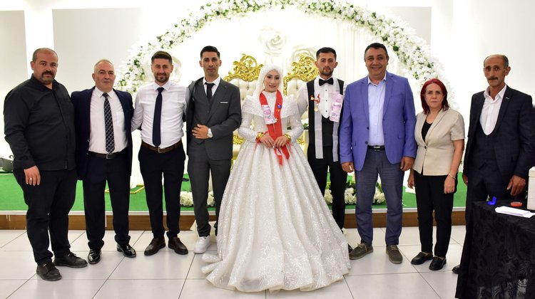 BAŞKANIMIZ, ZEYNEP ÖZDEMİR VE KEMALETTİN KÖKSALAN KARDEŞLERİMİZİN DÜĞÜNÜNE KATILDI