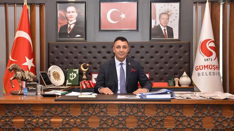 BAŞKANIMIZDAN, ÜNİVERSİTEYE YERLEŞEN GENÇLER İÇİN TEBRİK MESAJI