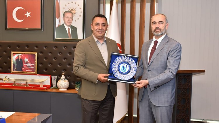 BAYBURT ÜNİVERSİTESİ REKTÖRÜNDEN, BAŞKANIMIZA ZİYARET