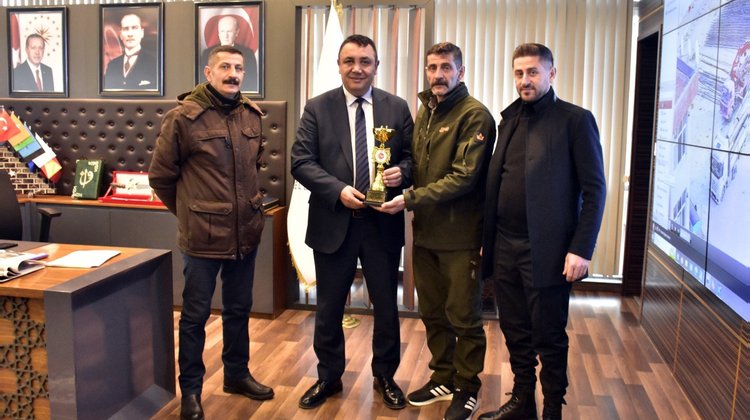 GÜMÜŞHANE RAHVAN BİNİCİLİK VE ATLI SPOR KULÜBÜ’NDEN, BAŞKANIMIZA ZİYARET